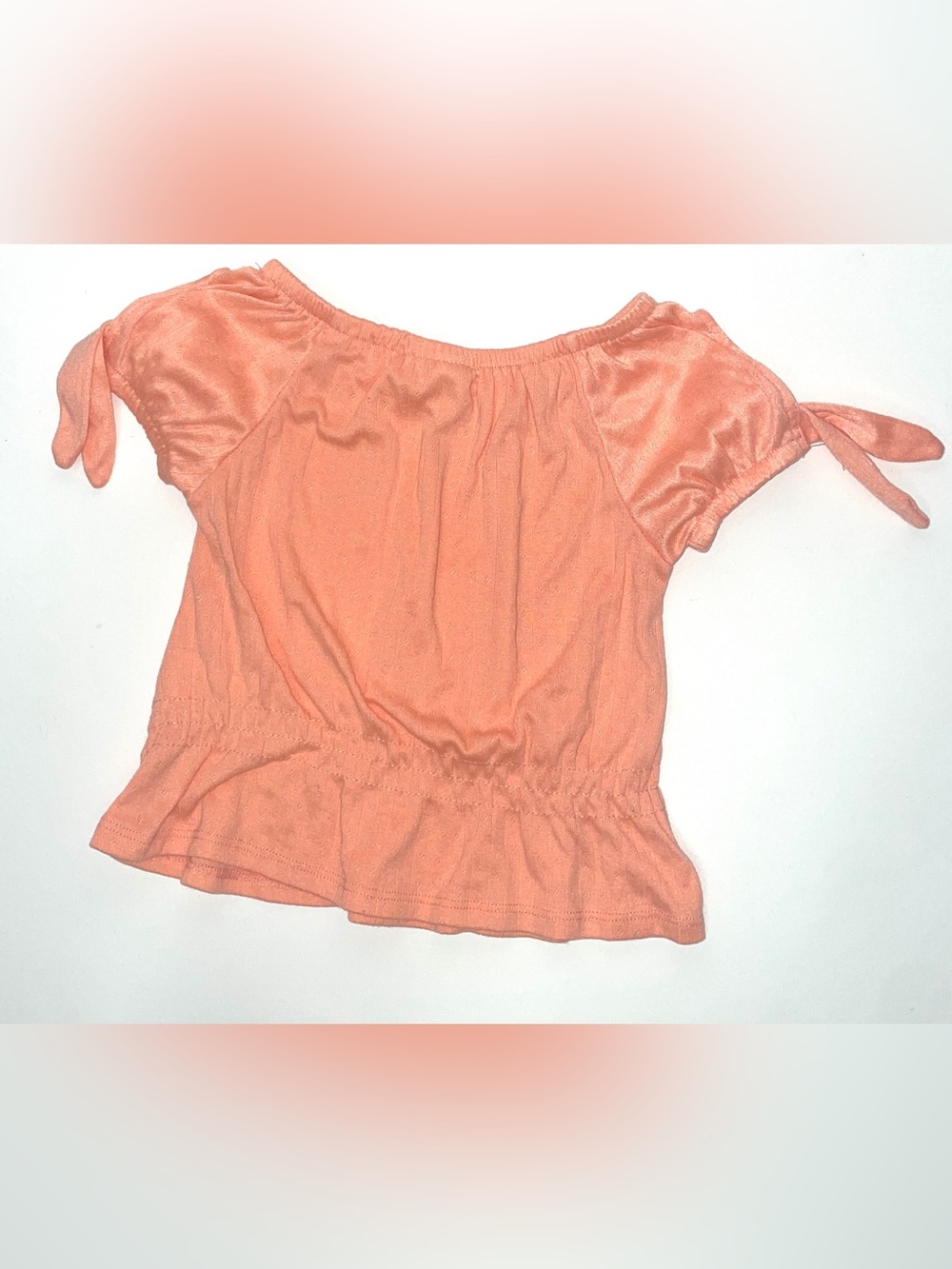 Girl’s Peach Short Sleeve Elastic Waist Top with tie detail Size 5/6